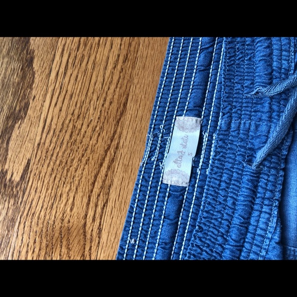 Alterd state booty shorts - Picture 3 of 3